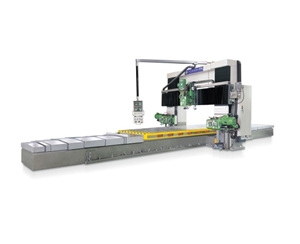 Precision Digital - Display Moving Beam Gantry Milling Machine